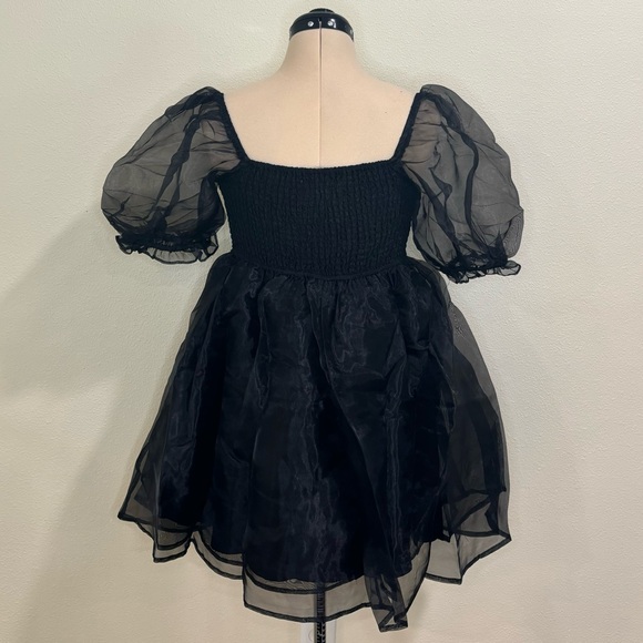 Francesca’s Alisia puff sleeve babydoll swing dress, black - Picture 3 of 16